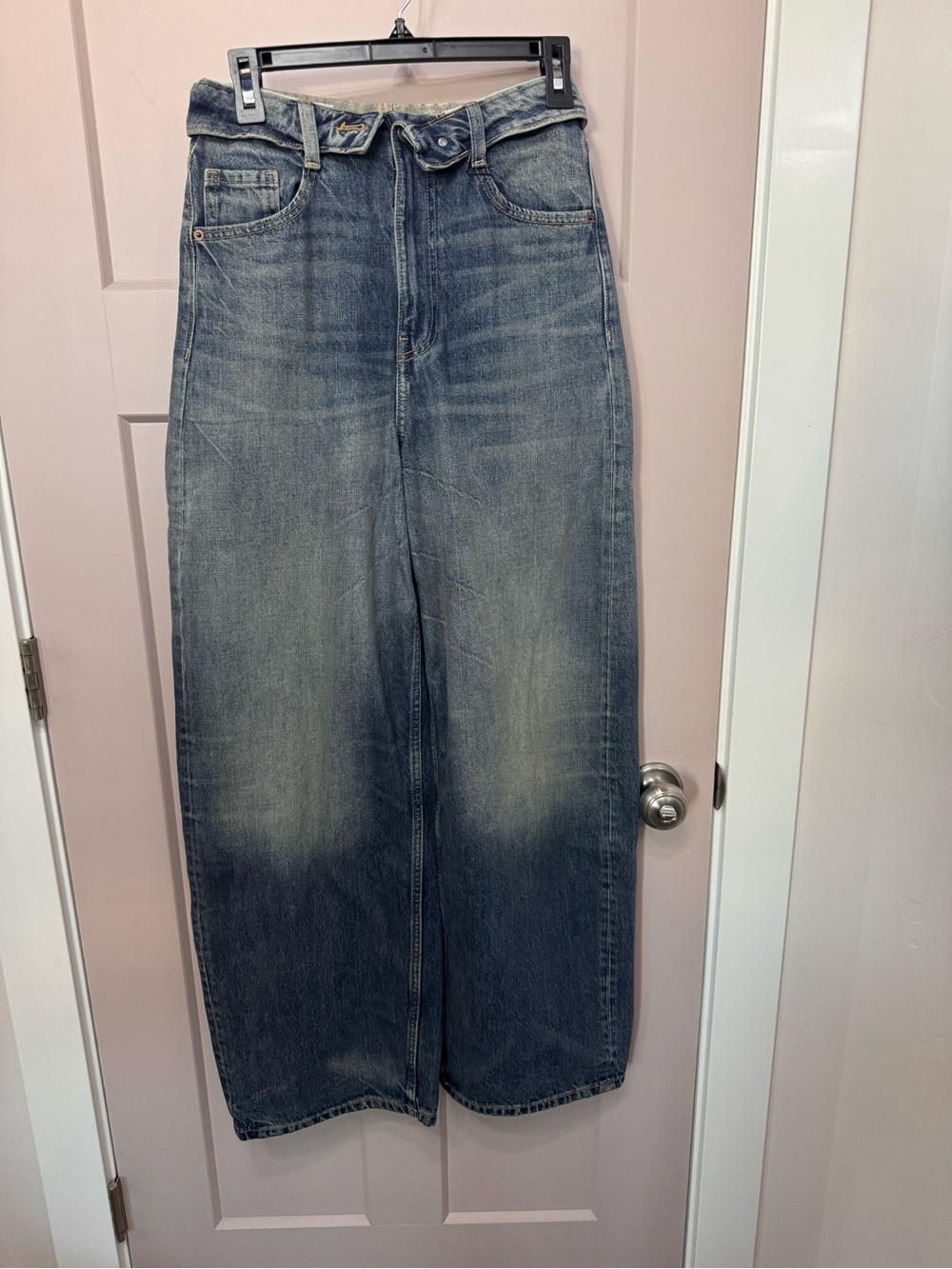 Zara Wide-Leg High-Rise Jeans in Washed Blue - Picture 3 of 6